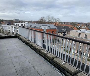 Appartement te huur - Photo 1