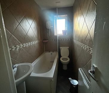 Room in a Shared House, Colville Road, E11 - Photo 6