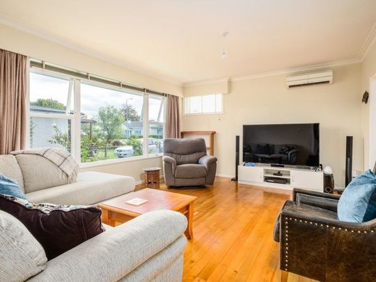 Spacious Family Home - Photo 1