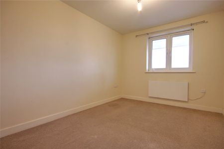 2 bed apartment to rent in Martinet Road, Thornaby, TS17 - Photo 3