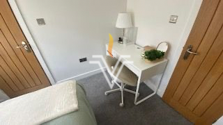 4 bedroom terraced house to rent - Photo 1
