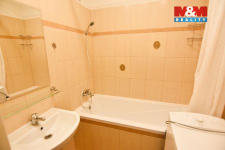 Pronájem bytu 2+1 59 m² - Фото 2