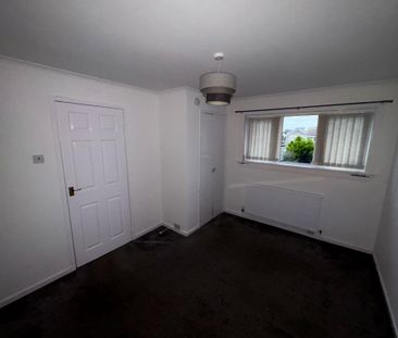 2 bedroom semi-detached house to rent - Photo 4