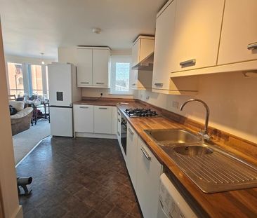 2 Bed Flat, William Bricknell Pavilion, SO17 - Photo 2