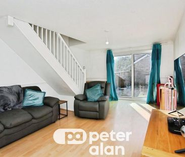 2 bedroom terraced house to rent - Photo 6