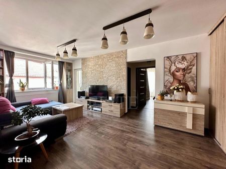 Apartament 3 camere în zona semicentrala - Photo 2