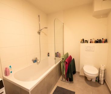 Instapklaar lichtrijk appartement met 2 slaapkamer, garagebox en zé... - Foto 6