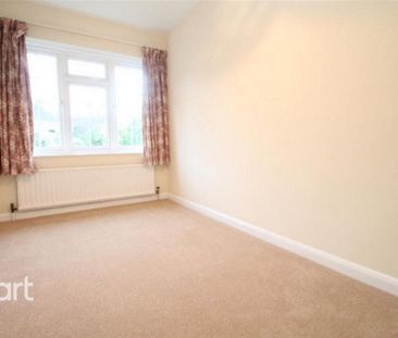3 bedroom apartment to rent - Photo 4