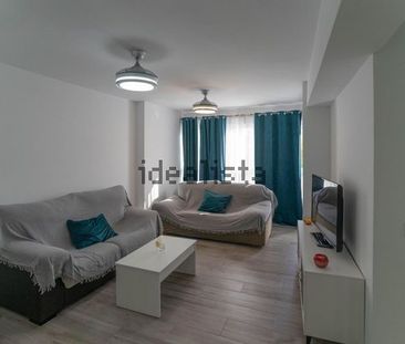 Alquiler de piso en Centro - Photo 3