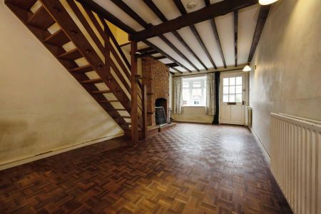 2 bedroom house to rent Mount Pleasant, Aspley Guise, Milton Keynes, Bedfordshire, MK17 - Photo 2
