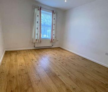 St. Lukes Court, Church Hill, BN9 - Photo 3