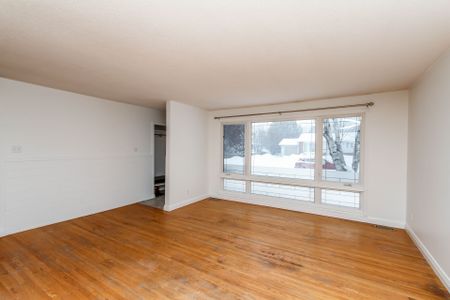 For Lease - 103 SHERWOOD Street, Kanata, Ontario - Photo 3