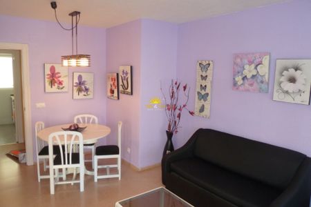TWO-BEDROOM APARTMENT – ALICANTE - Photo 2