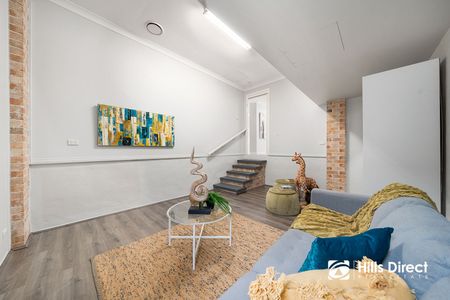 Spacious Family Living in a Sought-After Glenwood Location - Photo 3