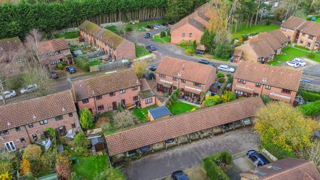 Windmill Platt, Handcross, RH17 - Photo 5