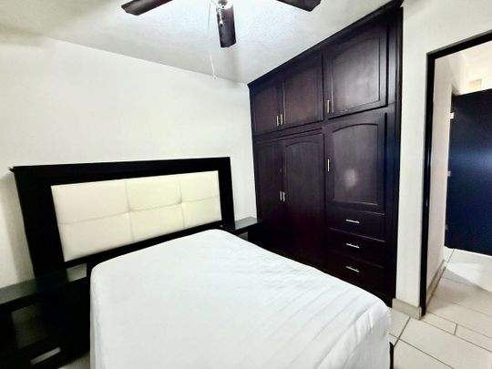 Casa en Renta en Carretera a Colotlan, Alhambra Residencial, Zapopan, Jal. - Photo 1