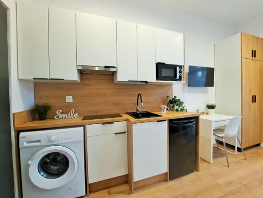 Na wynajem kawalerka w samym Centrum Katowic 16 m² - Фото 1