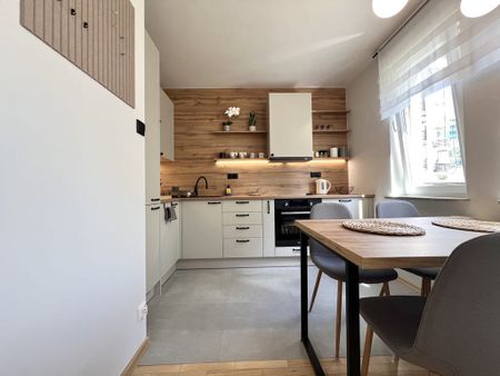 Zobacz-nowocześnie urządzona kawalerka 28 m² - Photo 5