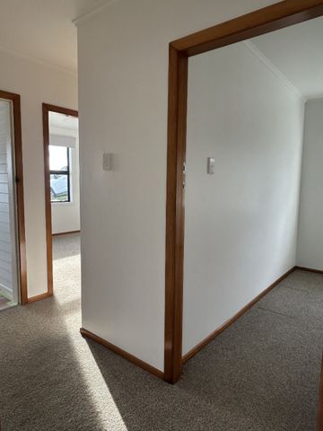 Peaceful Coastal Living with Gorgeous Harbour Views - Photo 4