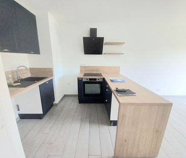 VENTABREN BEL APPARTEMENT T2 RECENT TERRASSE ET PARKING, - Photo 3