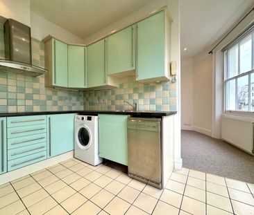 Lansdowne Place, Hove, BN3 1FN - Photo 1