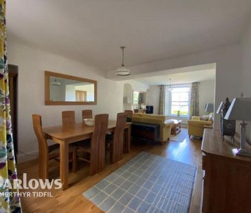 2 bedroom terraced house to rent - Photo 2