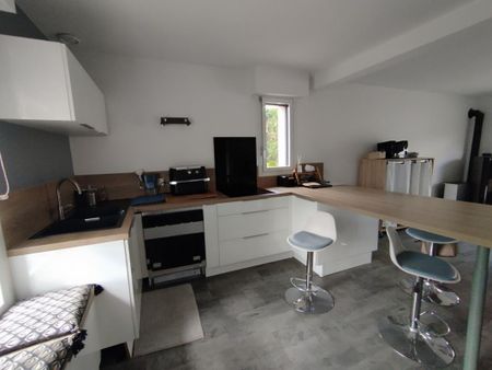 Maison T5 à louer Bourgbarre - 110 m² - Photo 2