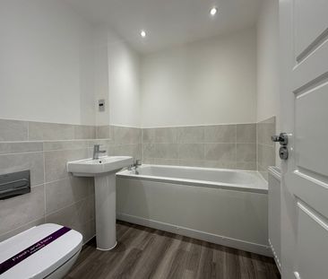 21 Whitebeam Way, ST17 4GG - Photo 6