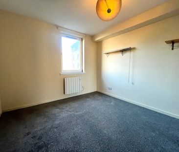 Flat A, 28 Fraser Road, AB25 3UH, Aberdeen - Photo 4