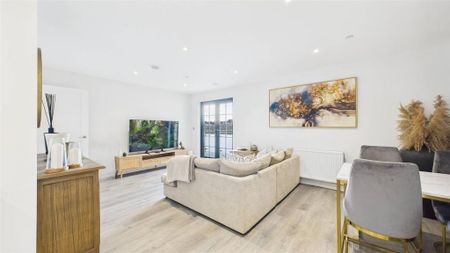 1 bedroom flat to rent - Photo 2