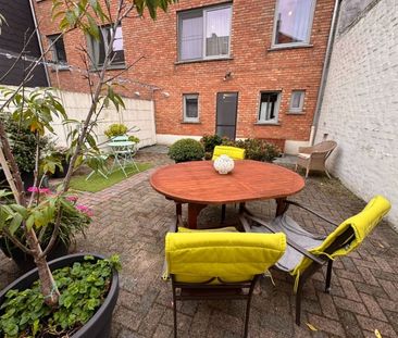 --- NIEUW --- Volwaardige gezinswoning met garage en tuin in Gent! - Photo 2