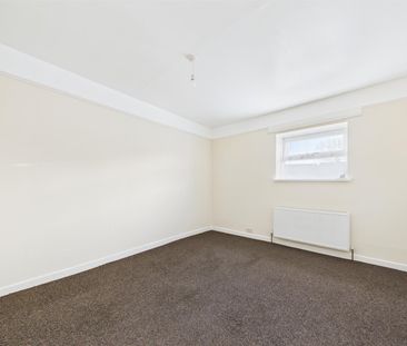 Oakdale Road, Wallasey, 2 bedroom, Flat - Photo 5