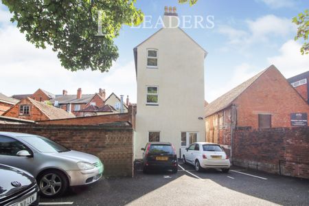 property to rent High Street, Bromsgrove, Worcestershire, B61 - Photo 4