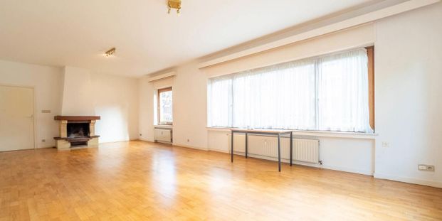 Gelijkvloers app. te huur in Sint-Pieters-Woluwe voor € 1.695 met 3 slaapkamers - Foto 1