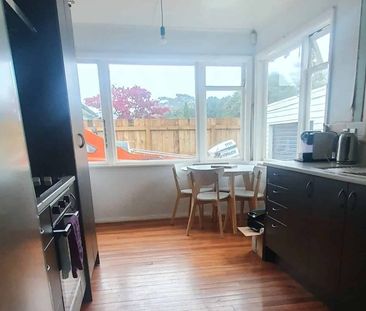 Three Bedroom Home Paraparaumu - Photo 1