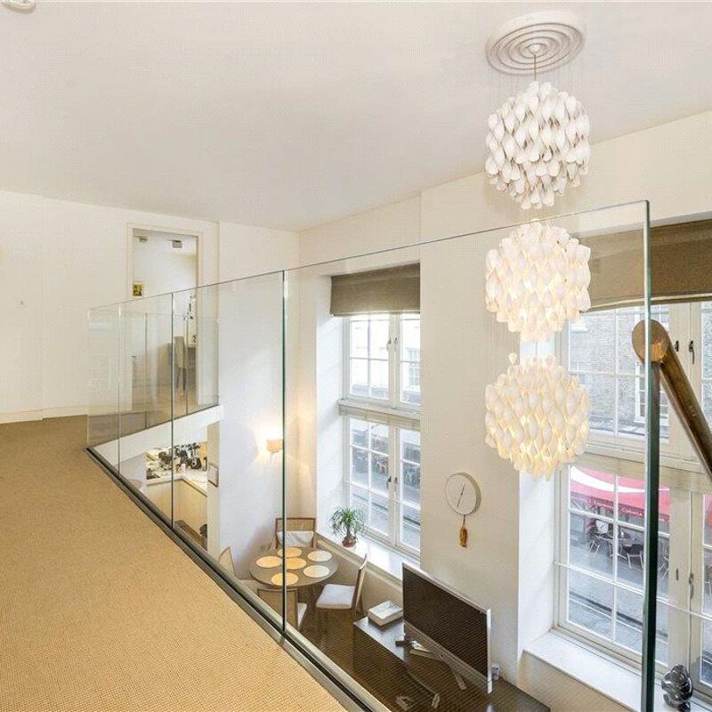 A 3 bedroom apartment to rent in Marylebone W1 - Photo 1