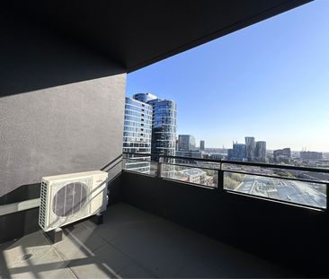 1106/408 Spencer Street - Photo 1