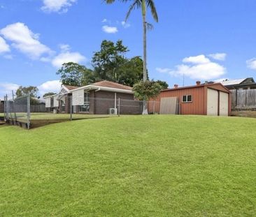 Walk to Minimbah State School and The Early Edge Childcare! - Photo 1