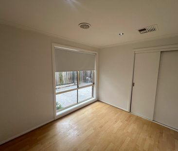 Spacious & Stylish - Photo 3