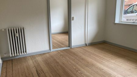 2 værelses – Palnatokesvej 29 kld. th. – Odense C - Foto 2