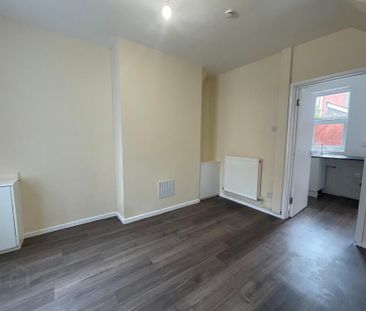 23 Acton Street, Belfast, BT13 3GU - Photo 2