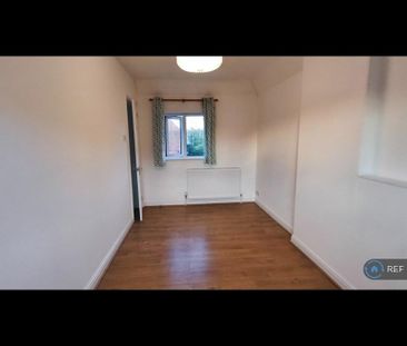 2 bedroom end of terrace house to rent - Photo 6