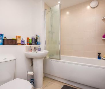 3 bedroom detached house to rent - Photo 6