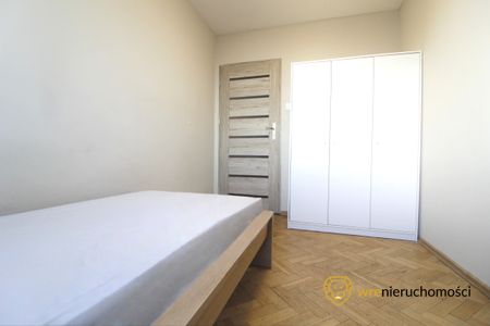 Klimatyczne 2 pokojowe mieszkanie z loggią - Photo 2