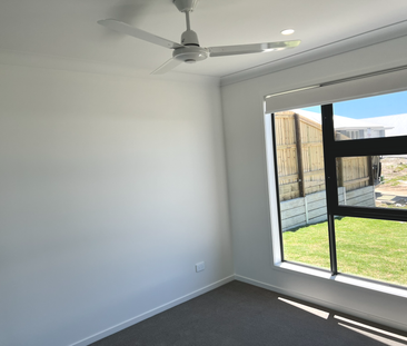 57 Provence Place, Greenbank QLD 4124 - House For Rent | Domain - Photo 4
