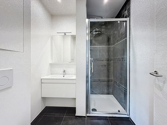 Appartement te huur in Ixelles - Photo 1