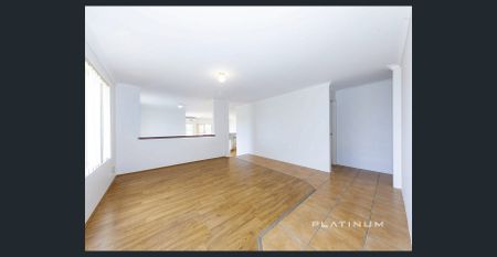 4 x 2 FAMILY HOME - HOME OPEN TUESDAY 9th DECEMBER FROM 4.15PM TO 4.30PM - Photo 2