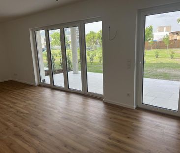 Neubau 2023, 2-Zimmer Erdgeschoss-Wohnung im Effizienzhaus mit Garten - Foto 2