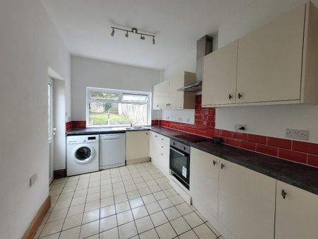 2 bedroom terraced house to rent - Photo 3