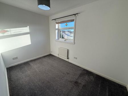 2 bedroom semi-detached house to rent - Photo 4